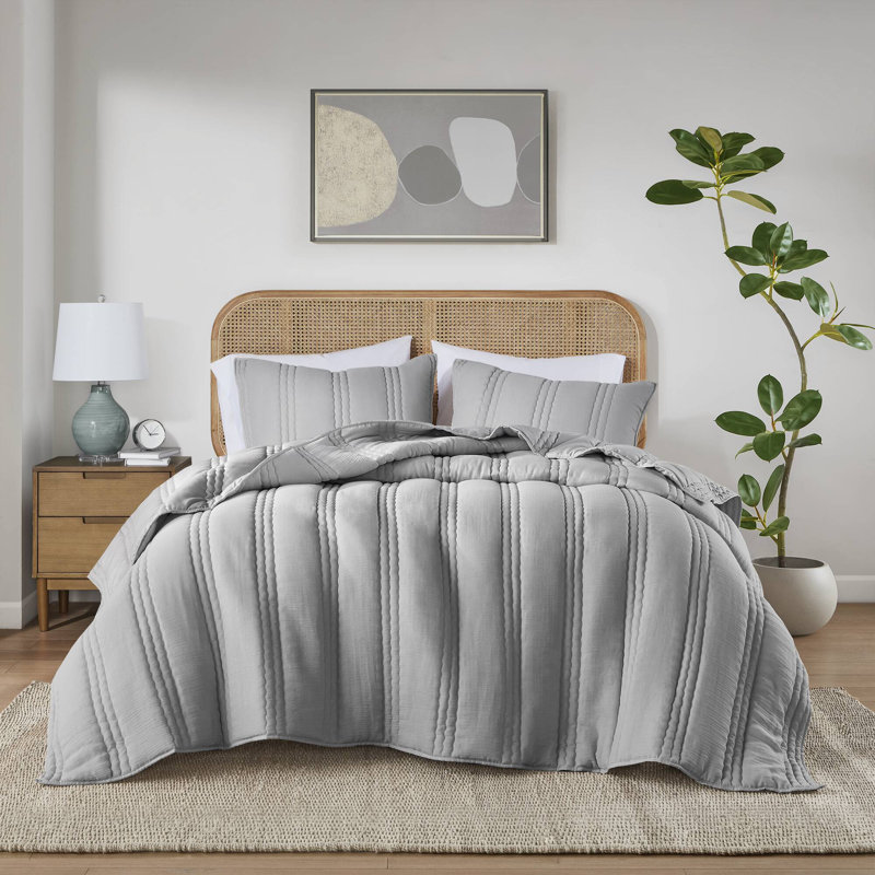 Dune Poly Gauze Quilt Set, King/Cal King Quilt + 2 King Shams, Grey