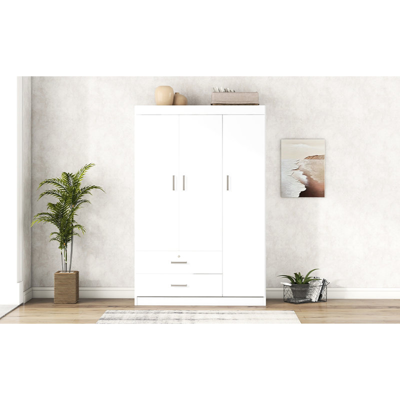 Garde-robe blanche à 3 portes - ajout de solution pour chambre à coucher spacieuse