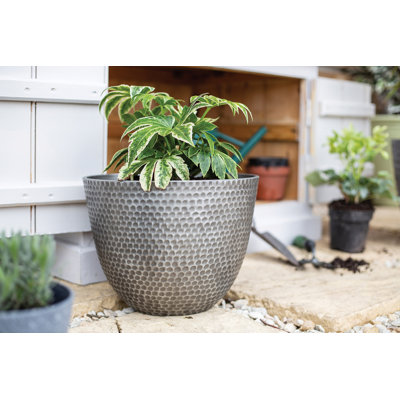 Simson Lightweight Recycled Plastic Garden Pot Planter with Drainage Holes Elements