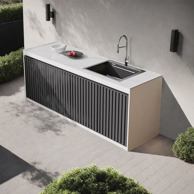 Lavabo en aluminium toutes saisons avec comptoir en pierre
