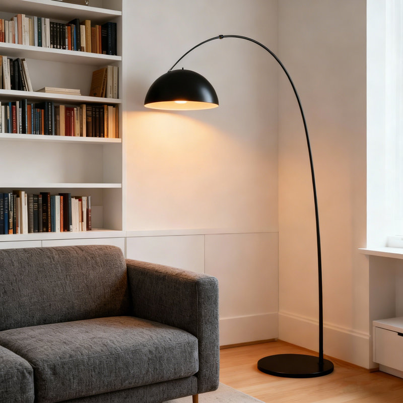 Lampe sur pied arquée moderne 71 po, base en métal noir et abat-jour dôme