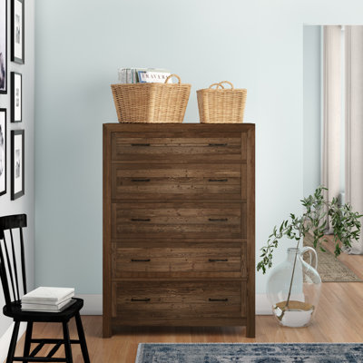 Craigsville 5 Drawer 40'' W Solid Wood Chest