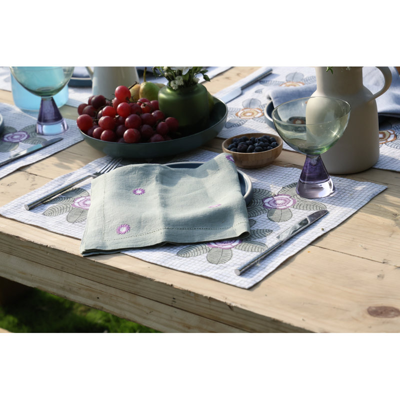 Elephant Apple Flowers Table Placemat 14x20 Inch, Green