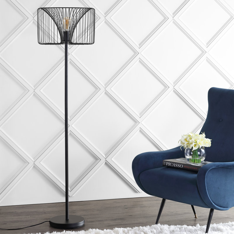 Lampe sur pied traditionnelle 61 po Carnesville