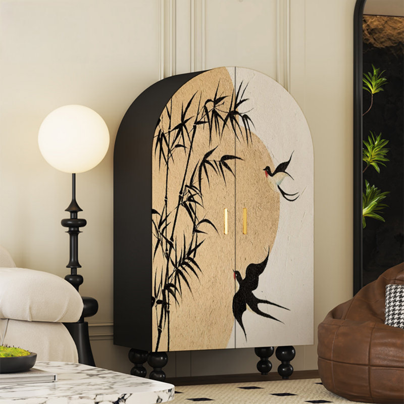 Armoire arquée avec tablettes et portes