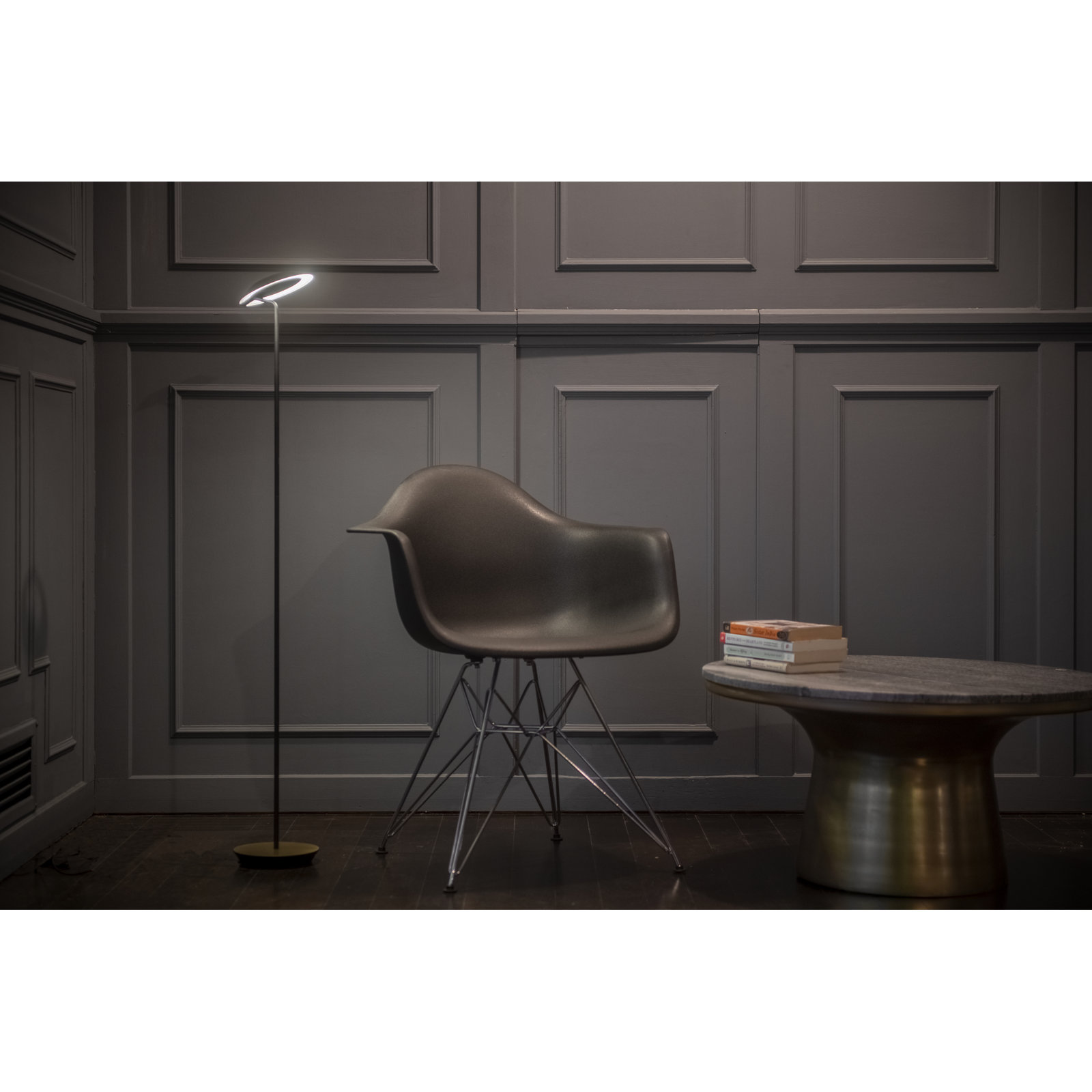 Royyo 45.5'' LED Floor Lamp, Matte Black/Oxford Felt
