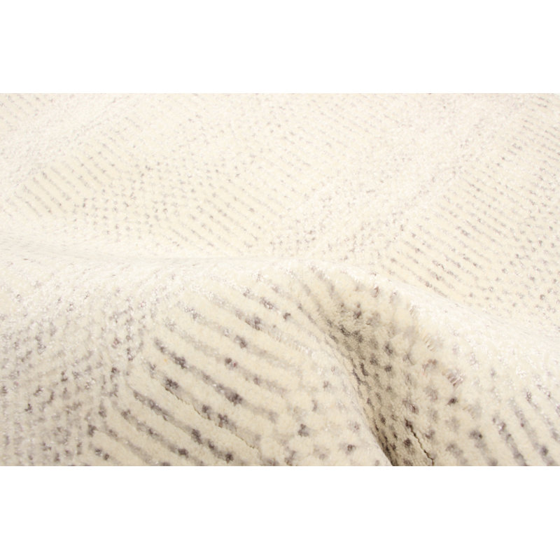 Pearl Cream Rug 2'0" x 2'11"