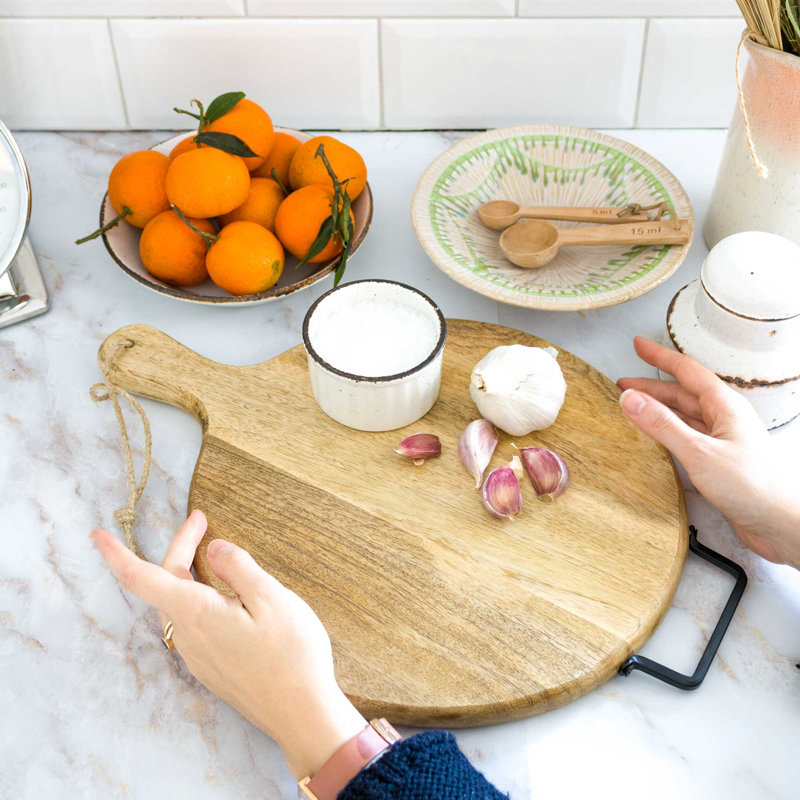 Natural Mango Wood Round Chopping Board, Large
