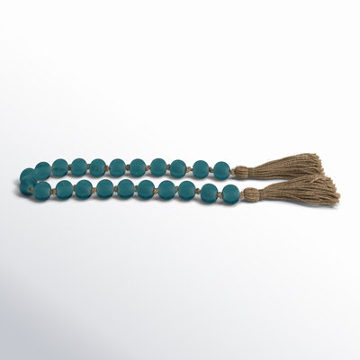 Ailey Novelty Garland