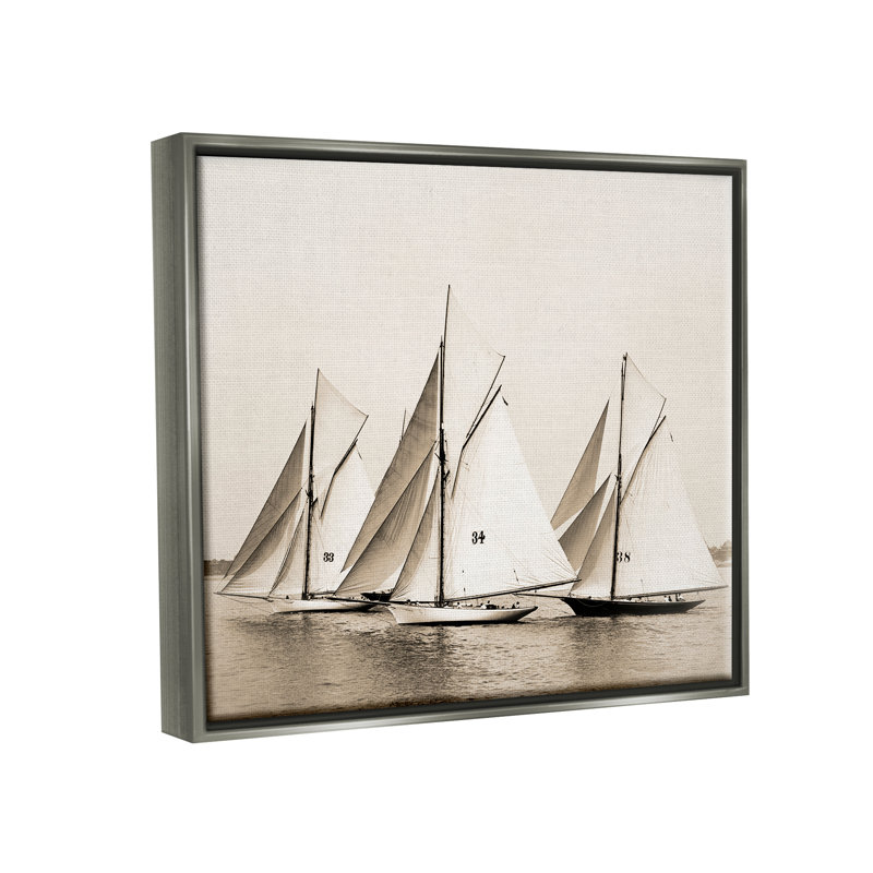 Flotte de voiliers rétro par Graffi * Tee Studios, Cadre flottant gris lustré, H 17 po x l 21 po x P 1,7 po