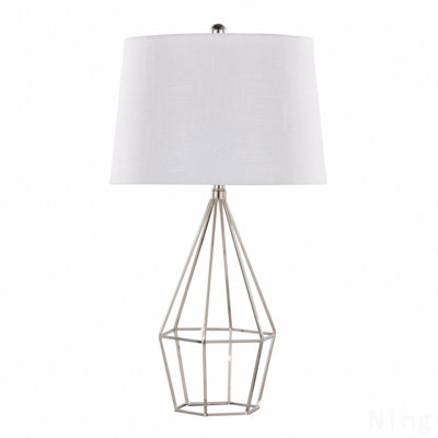 Lampe de table contemporaine en métal 29 "en nickel poli avec abat-jour en satin noir de Grandview Gallery par Lumisource - ensemble de 2