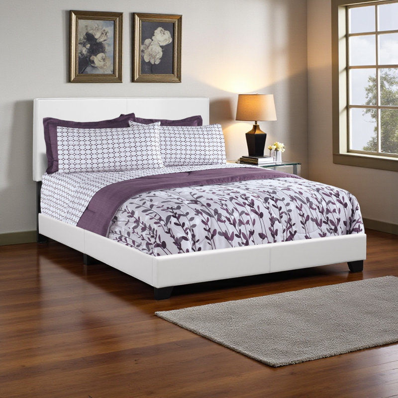 Gomer White Leather Look Transitional Queen Size Upholstered Bed, 45.54'' H X 63.96'' W X 85.51'' L
