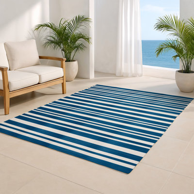 Tapis intérieur / extérieur bleu HorizontalStripes