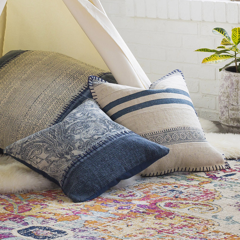 Housse et insert de coussin en coton Adham, Polyester, 18 po x 18 po