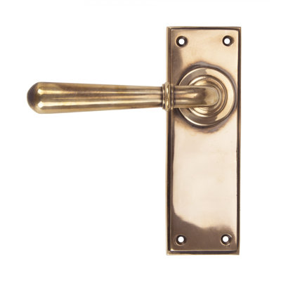 Newbury Door Handle Kit