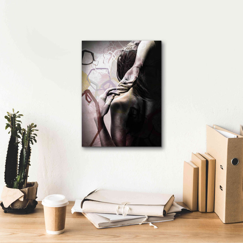 «Studio 3 Colors» par Design Fabrikken, H 16 po x l 12 po x P 0,75 po