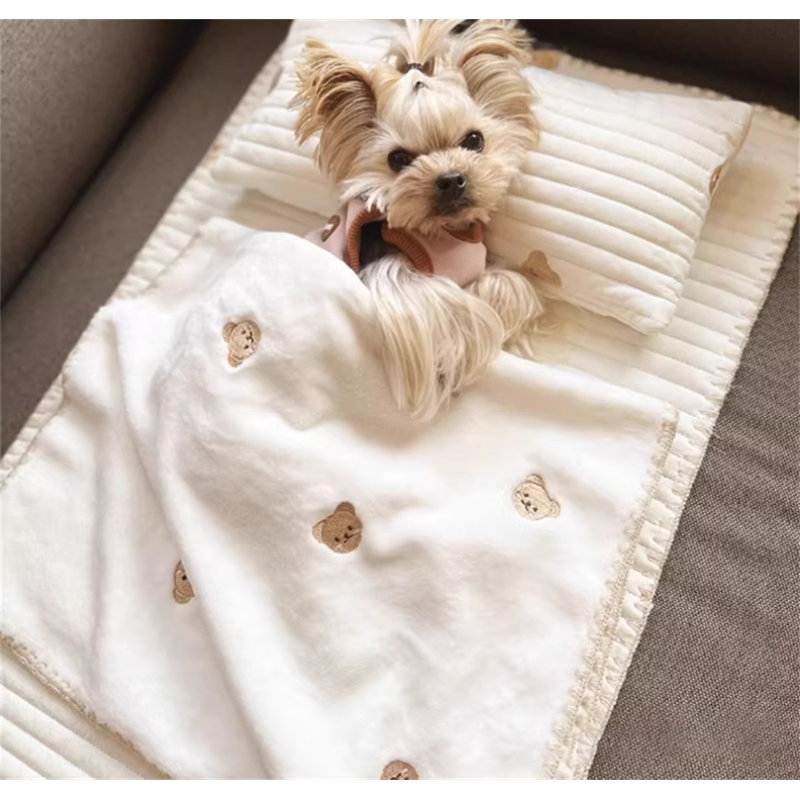 Dog Blankets, 17.71" W x 27.55" L
