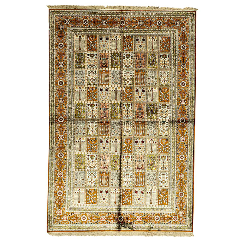 Hand Woven Oriental Area Rug