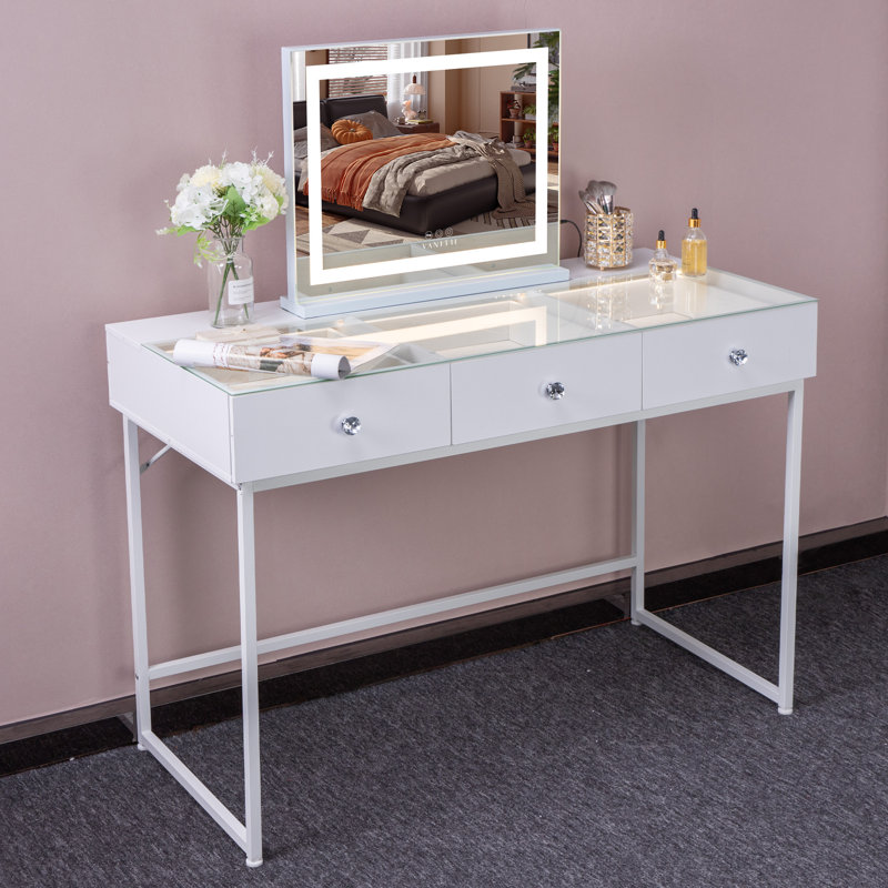 Ailse Dressing Table with Mirror
