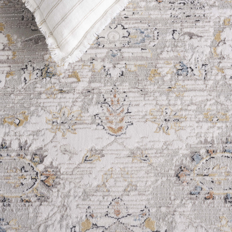 Kolivas Performance Oriental Rug
