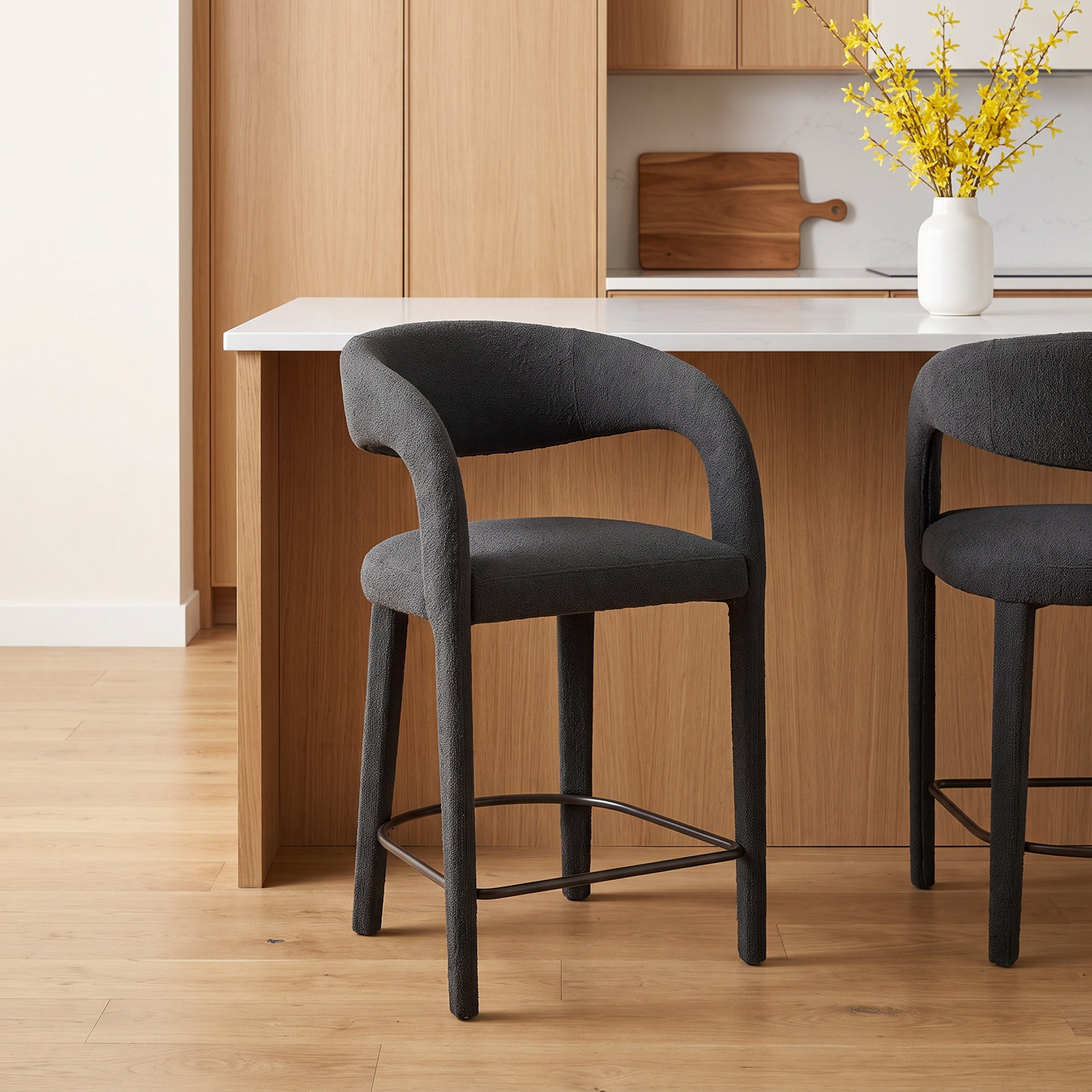 Geoffrey Bar Stool, Counter Stool (26.57" Seat Height), Fiqa Charcoal Boucle/Polyester