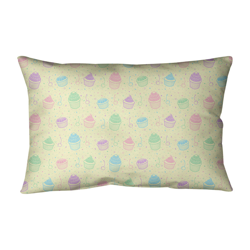 Housse de coussin rectangulaire extérieure Katelyn Elizabeth Cupcake, Jaune; mauve, 10 po x 14 po