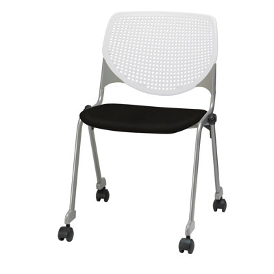 Chaise empilable poly Kool