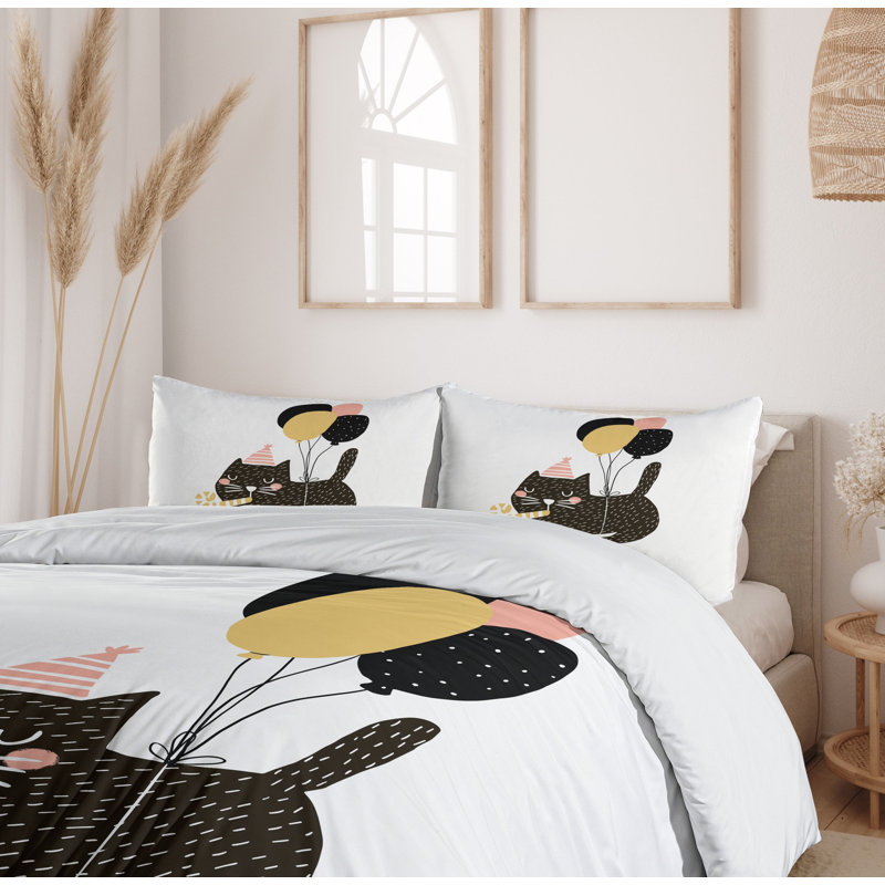 No Duvet Cover, Queen Duvet Cover + 2 Standard Shams