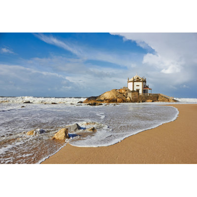 «Church Senhor Da Pedra, Porto, Portugal» par Acnakelsy - photographie sur toile tendue