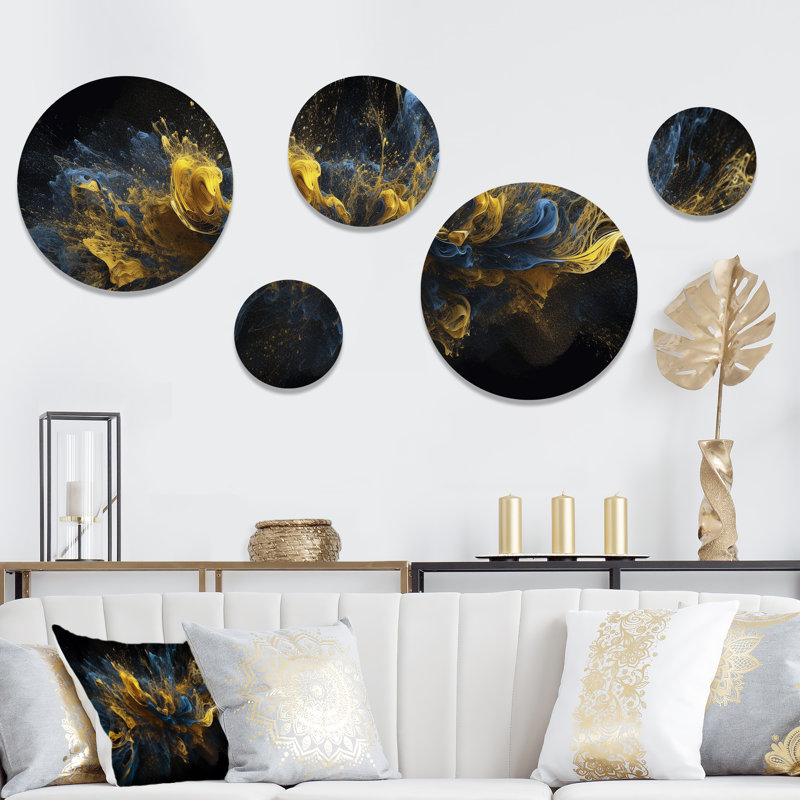 Abstract Wall Decor on Metal