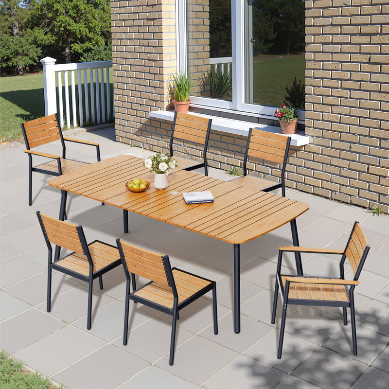 Ensemble repas pour 6 personnes en aluminium avec trou pour parasol, chaises empilables et sans accoudoirs, Brun / Noir