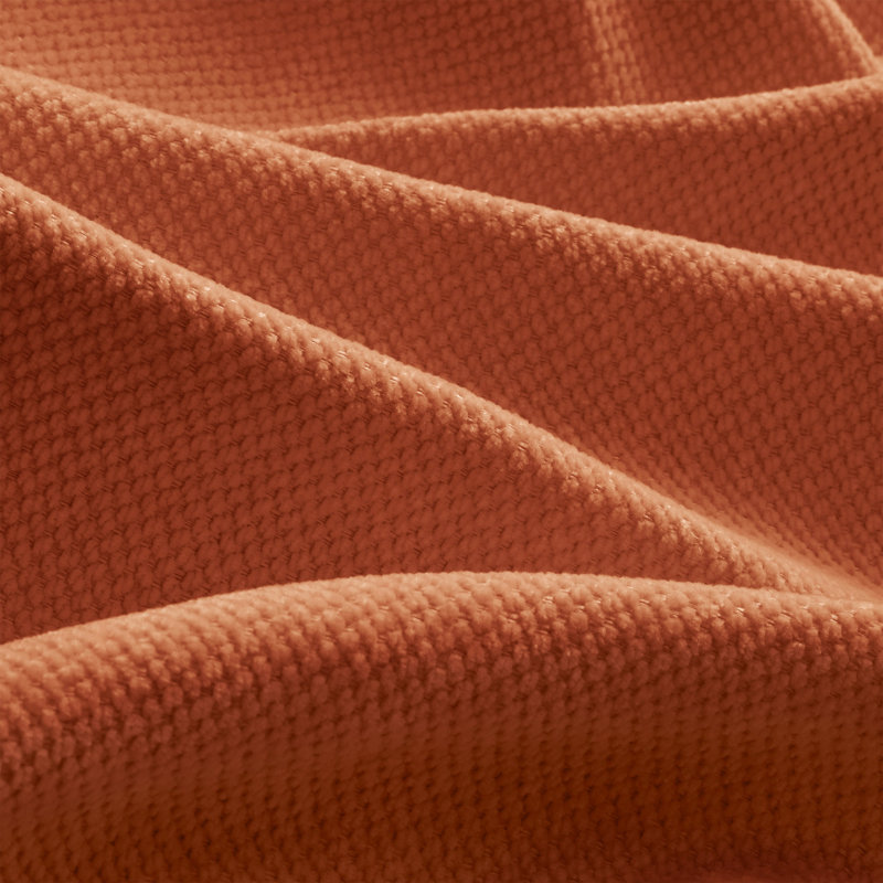 Canapé d'angle modulaire en tissu chenille confortable au design plissé, avec siège ergonomique en mousse haute densité, pouf, accoudoirs arrondis et 2 coussins décoratifs ronds.