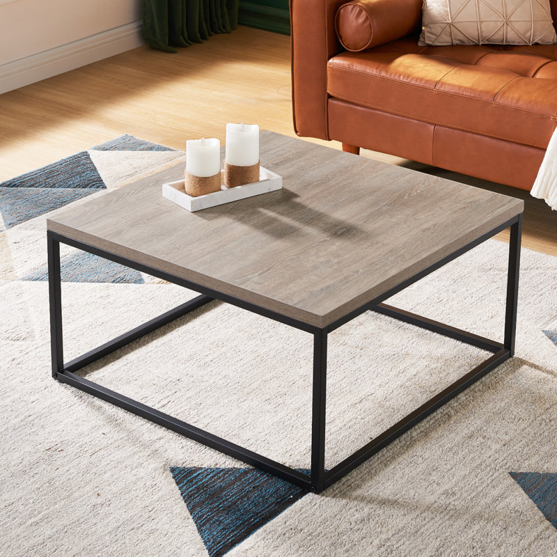 Tables basses robustes en MDF et en acier, décor industriel moderne pour la maison
