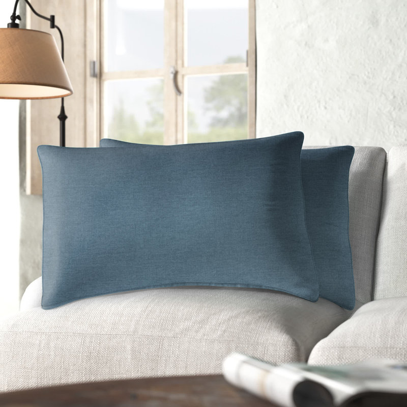 Ashish Outdoor Sunbrella Rectangular Pillow Cover & Insert, Spectre denim, Rectangle 16 po H x 26 po L