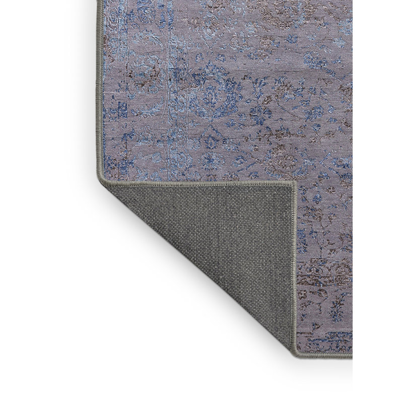 Lovitt Oriental Indoor Rug, Rectangle 5' x 7'