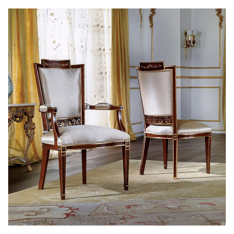 Chaise d'appoint grise