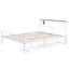 Grand lit contemporain en métal avec finition blanche, rangement sous le lit, prise de courant sur la tête de lit, cadre prêt pour le matelas