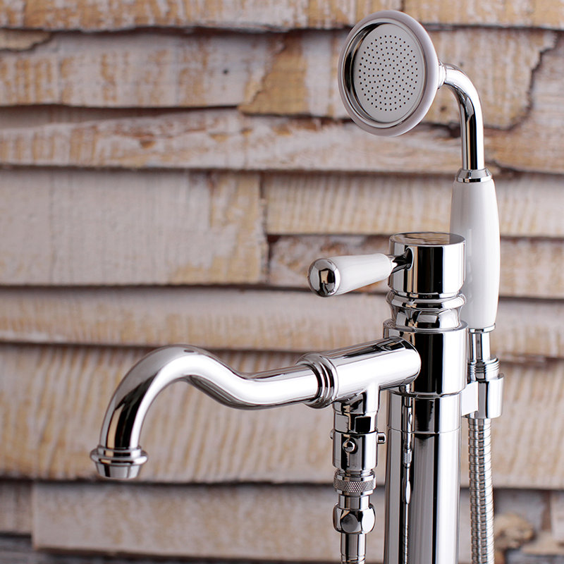 Robinet de baignoire autoportant à 1 trou avec douche à main Kingston Brass Paris, Chrome