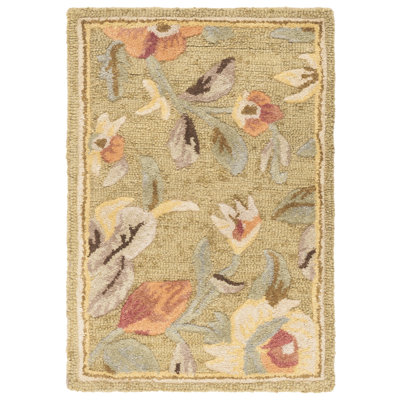Emrick Hand Hooked Wool Floral Rug