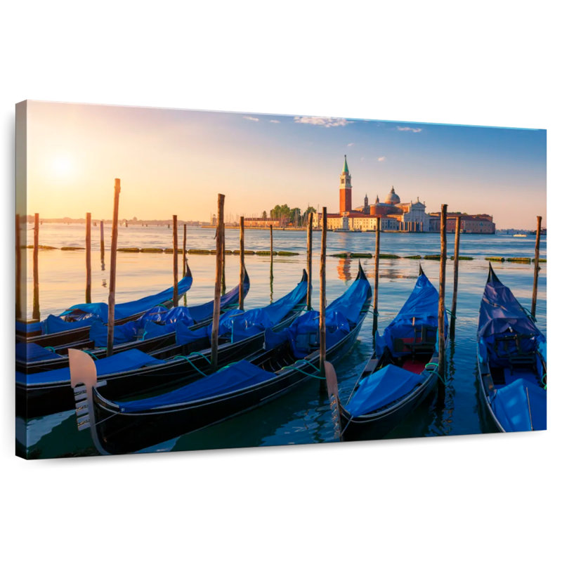 Mehar Gondolas In The Grand Canal, H 8 po x l 12 po