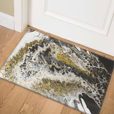 Chenille Abstract Indoor / Outdoor Rug