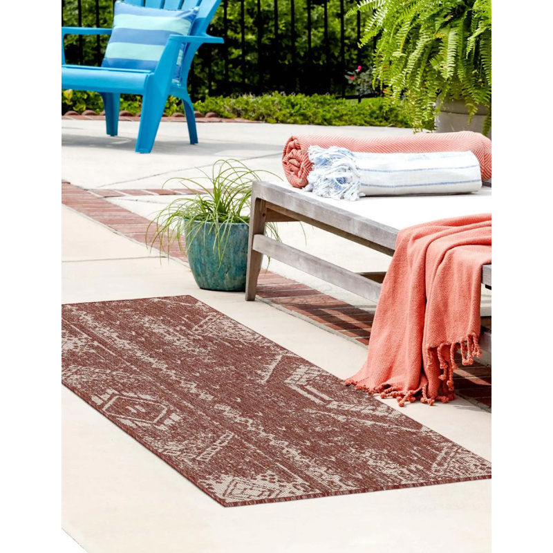 Tapis intérieur / extérieur rouge rouille en polypropylène tissé à la machine Loreen, Tapis de couloir 2 pi x 5 pi