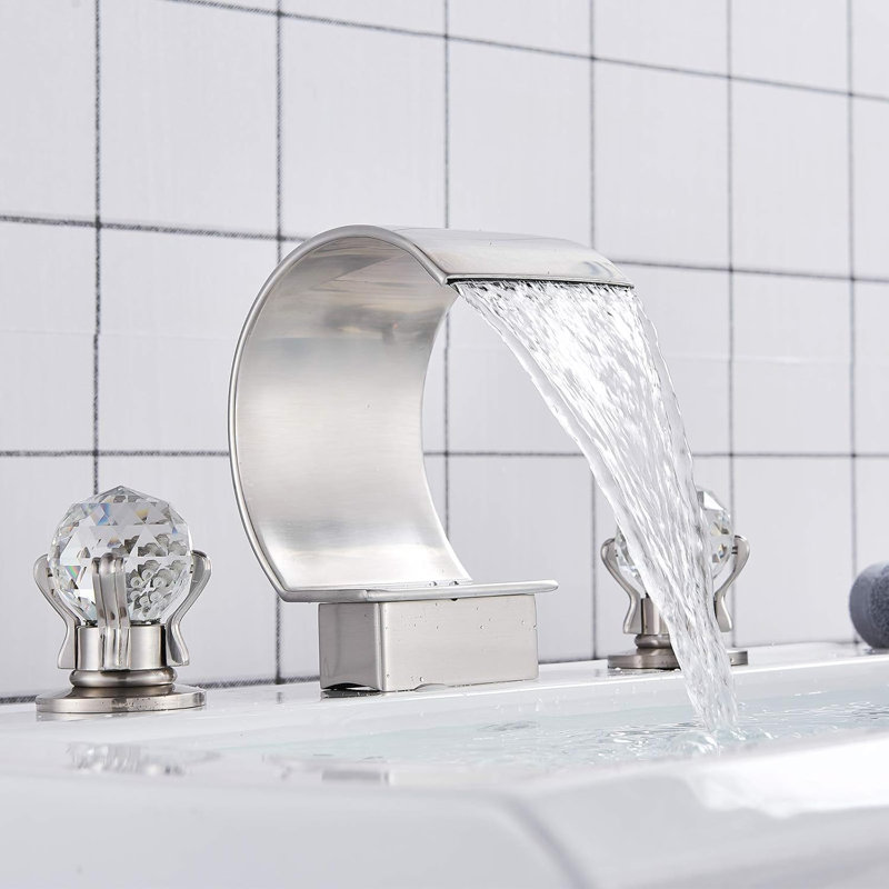 Robinet de salle de bain High Arc Waterfall, robinet de meuble-lavabo espacé à 3 trous de 8 pouces avec deux poignées en cristal, finition chromée