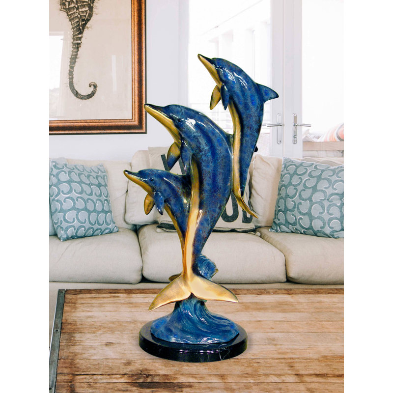 Shakira Animals Statue