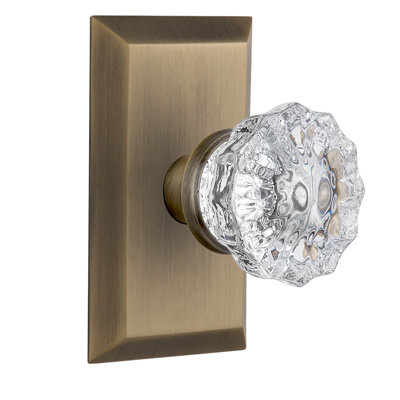 Studio Plate with Crystal Door Knob