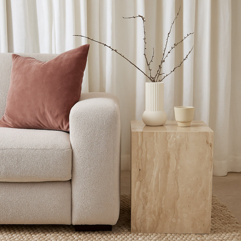 Table de bout d'appoint Rey, piédestal carré en marbre naturel de 15 pouces, Beige