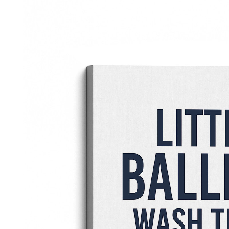 Les petites balleuses se lavent les mains, H 48 po x l 32 po, Toile tendue, Toile tendue