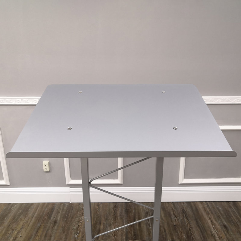Podium simple 25 po pour plancher, acier - argent