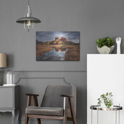 Art mural en métal luxueux «Cathedro Rock Reflection» par David Drost, 24 po x 16 po