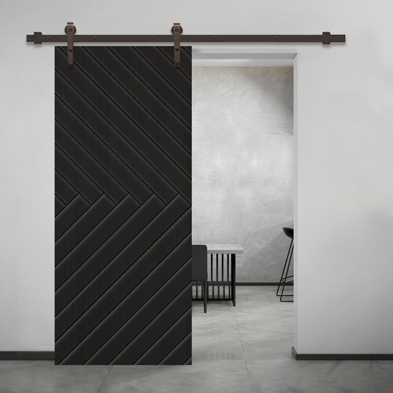 Porte de grange à panneaux et en bois manufacturé avec quincaillerie d'installation, 36 po x 80 po, Noir, Café noir